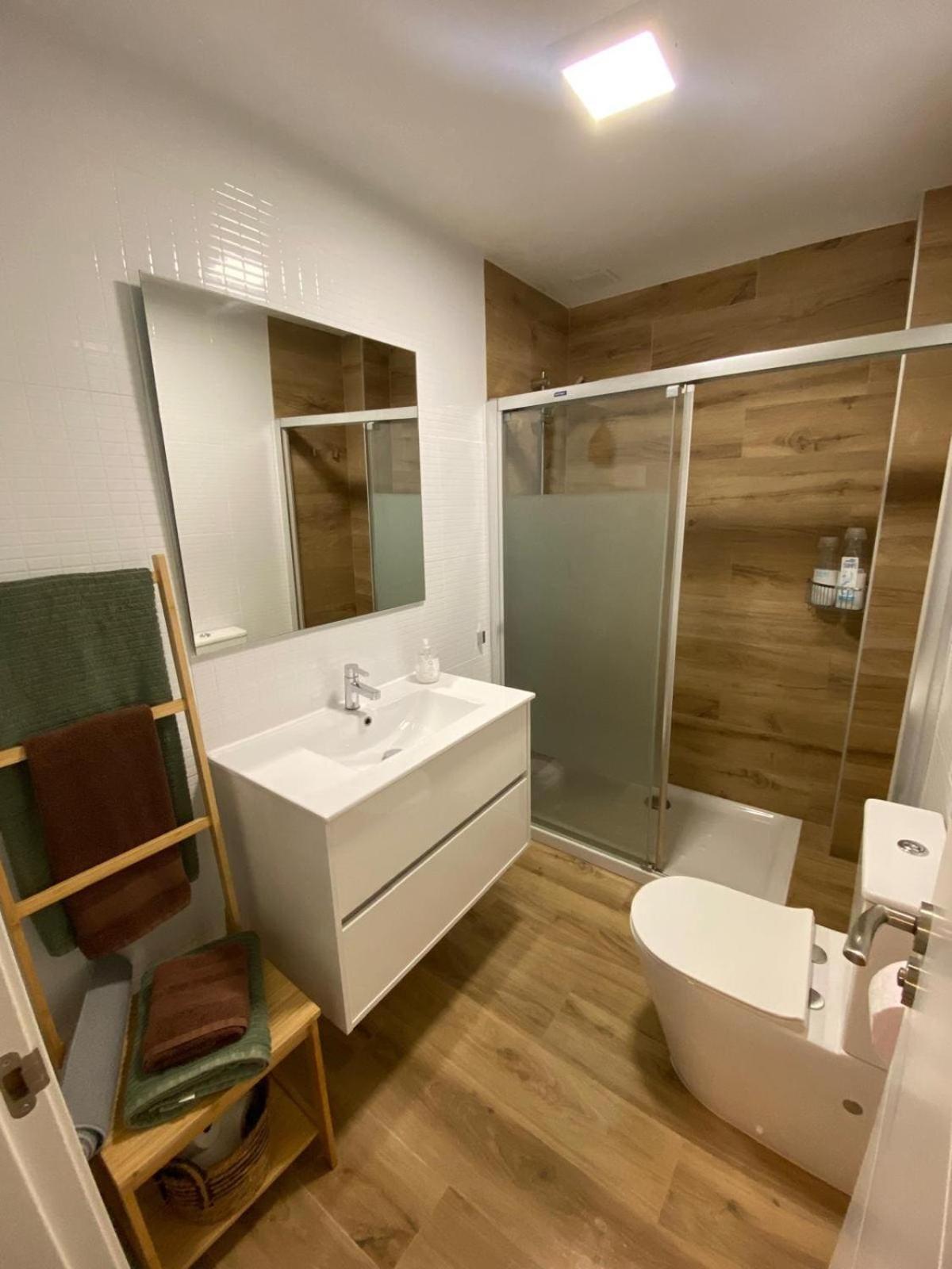 Mandala Suite Malaga Bagian luar foto